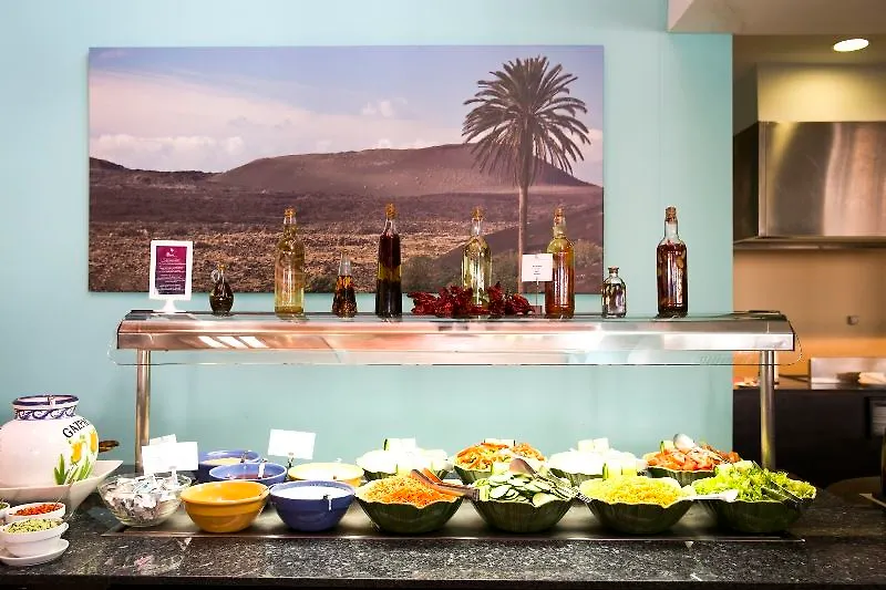 Apartamentos Livvo Morromar Puerto del Carmen  Puerto del Carmen (Lanzarote)